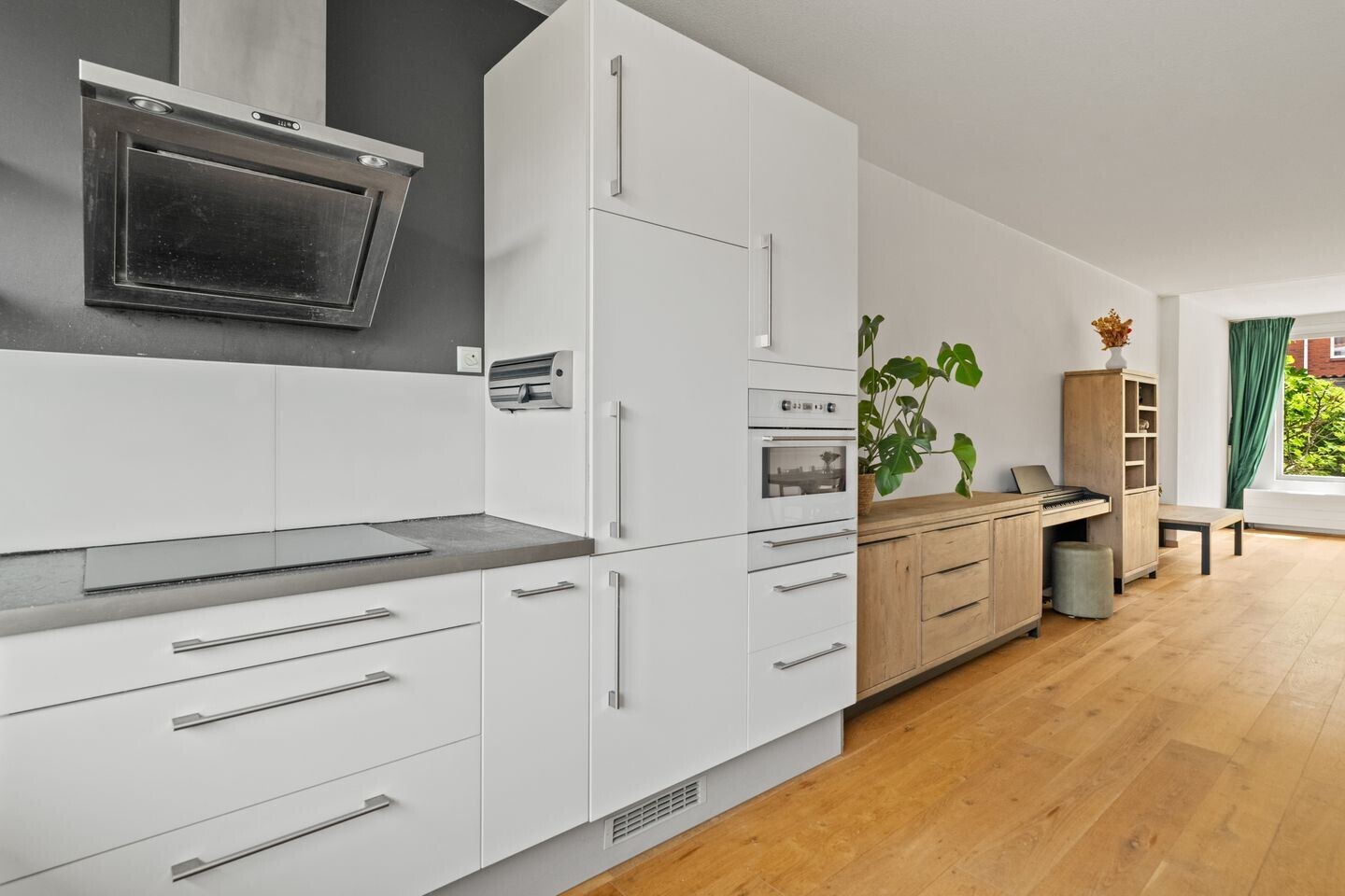 Tussenwoning te koop: Maurice de Vlaminckstraat 40, Rotterdam