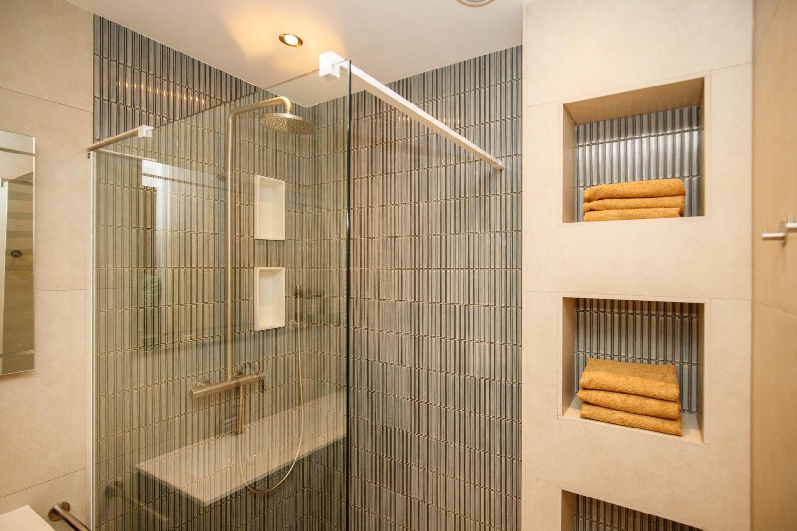 Hoekwoning te koop: Maurice de Vlaminckstraat 6, Rotterdam