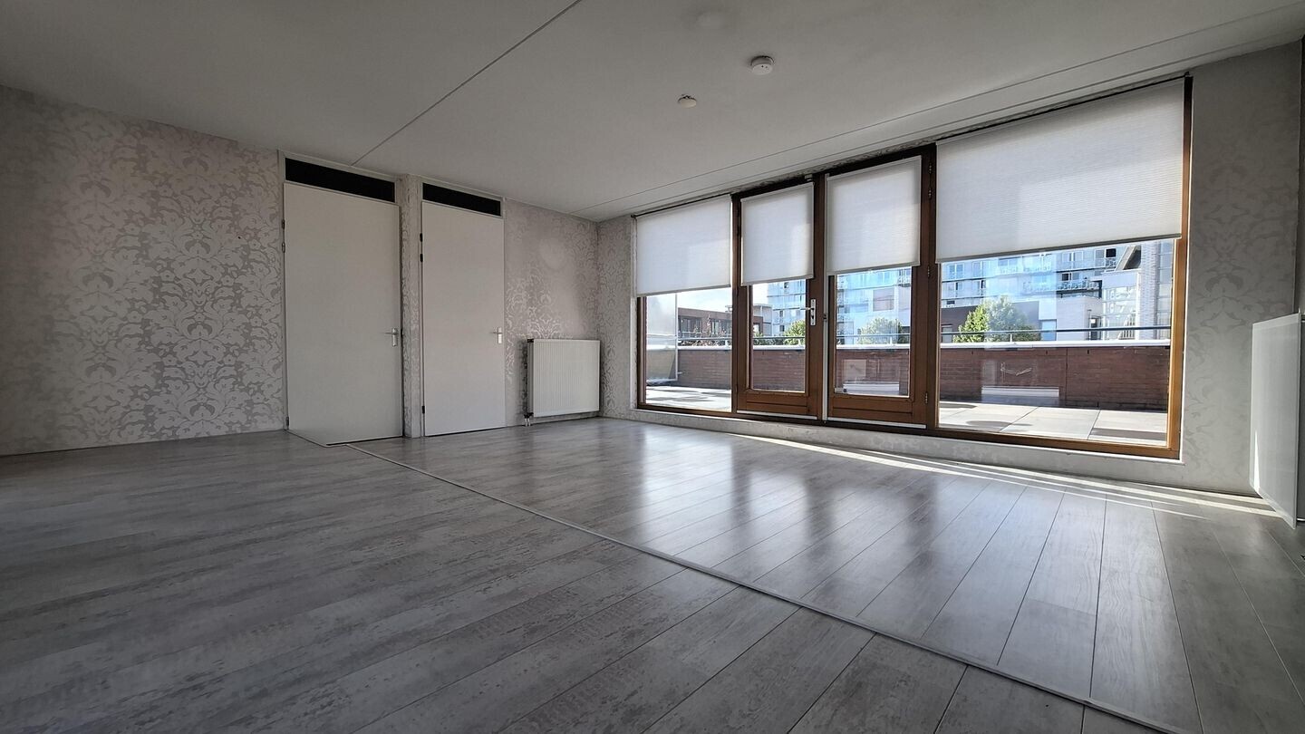 Appartement te koop: Pantelleriapad 75, Rotterdam