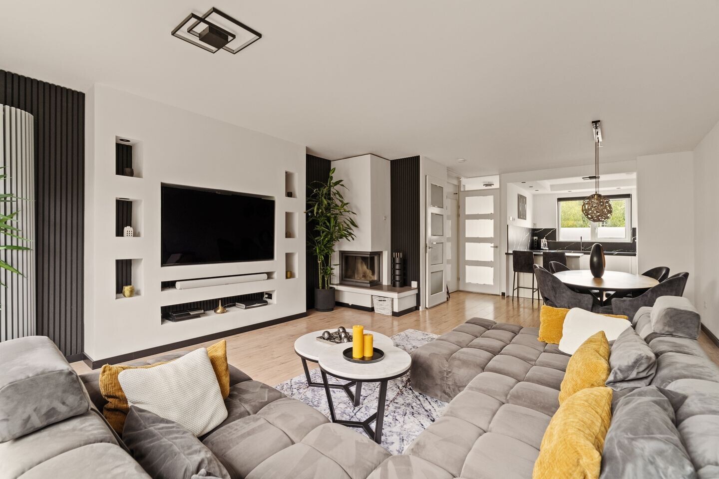 Tussenwoning te koop: Samoshof 9, Rotterdam