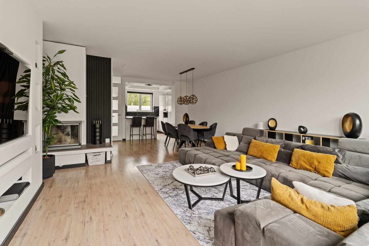 Tussenwoning te koop: Samoshof 9, Rotterdam