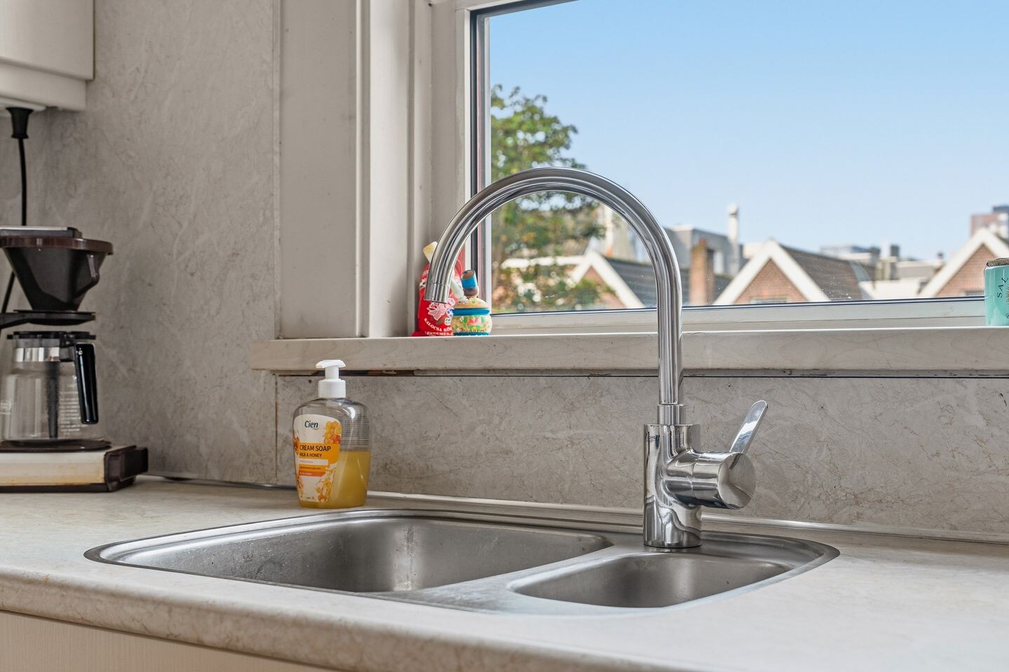 Appartement te koop: Voorschoterlaan 145B, Rotterdam