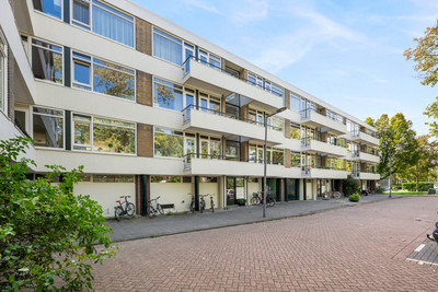 Appartement te koop De Lairesselaan 14