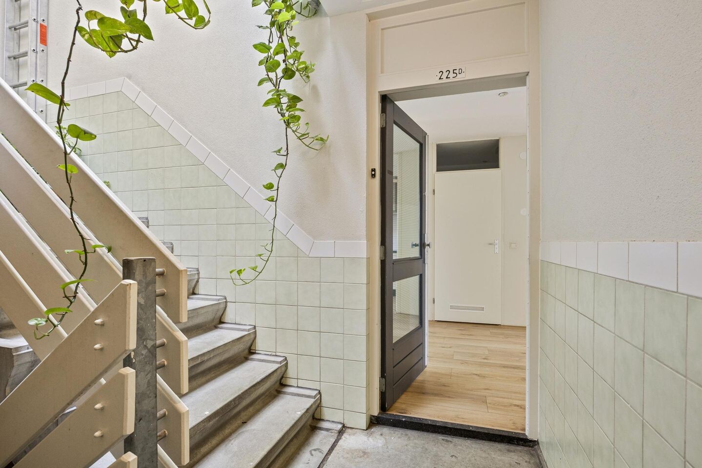 Appartement te koop: Oostmaaslaan 225D, Rotterdam