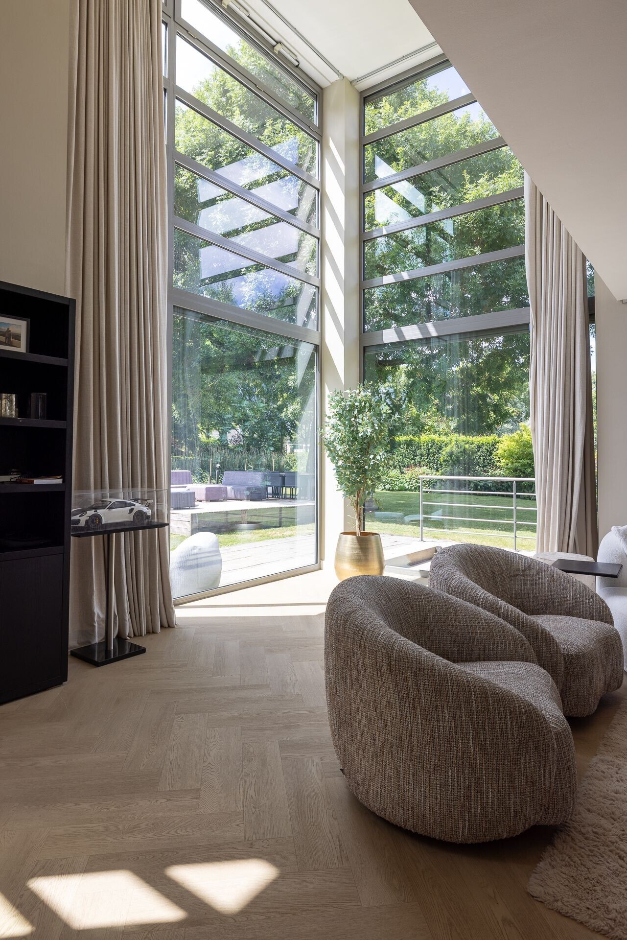 Vrijstaande woning te koop: Ringvaartweg 147, Rotterdam
