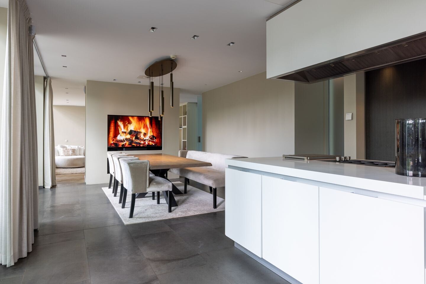 Vrijstaande woning te koop: Ringvaartweg 147, Rotterdam