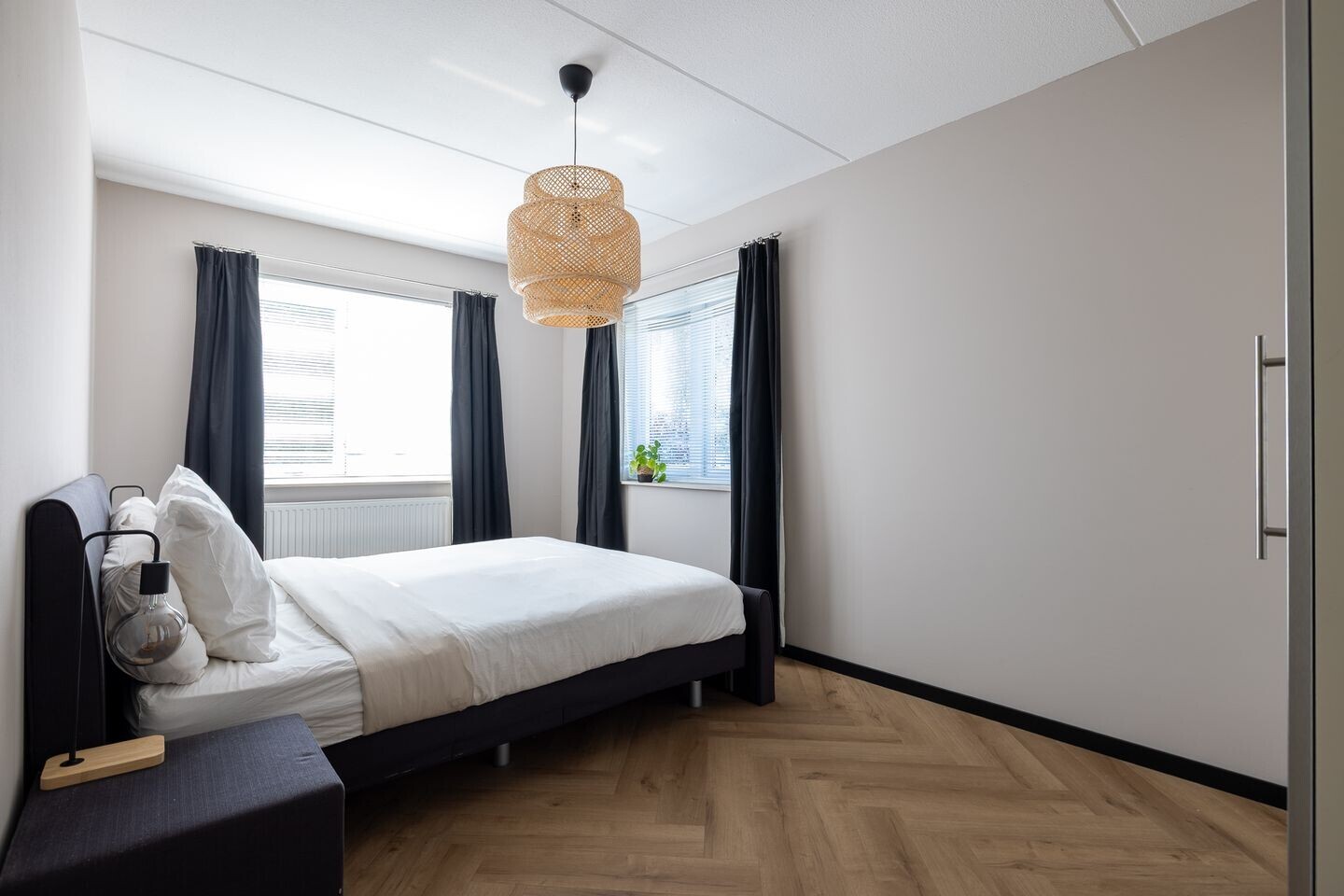 Twee-onder-één-kap te koop: Arie Hoospad 41, Rotterdam