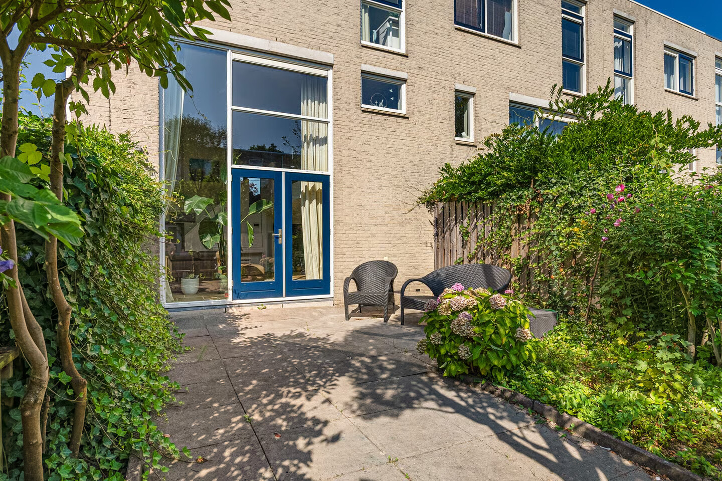Tussenwoning te koop: Arie de Zeeuwstraat 9, Rotterdam