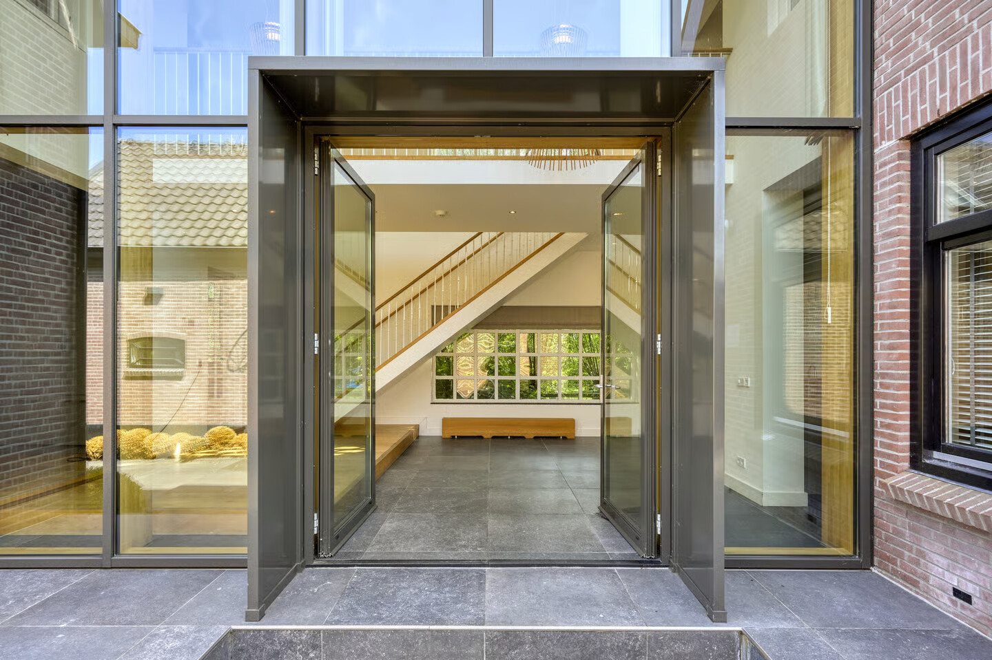 Vrijstaande woning te koop: 's-Gravenweg 767, Rotterdam