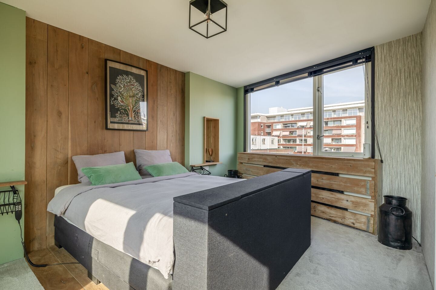 Hoekwoning te koop: Riet Blom-Mouritsstraat 1, Rotterdam