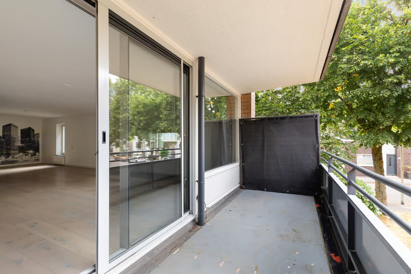 Appartement te koop: Marie van Eijsden-Vinkstraat 297, Rotterdam