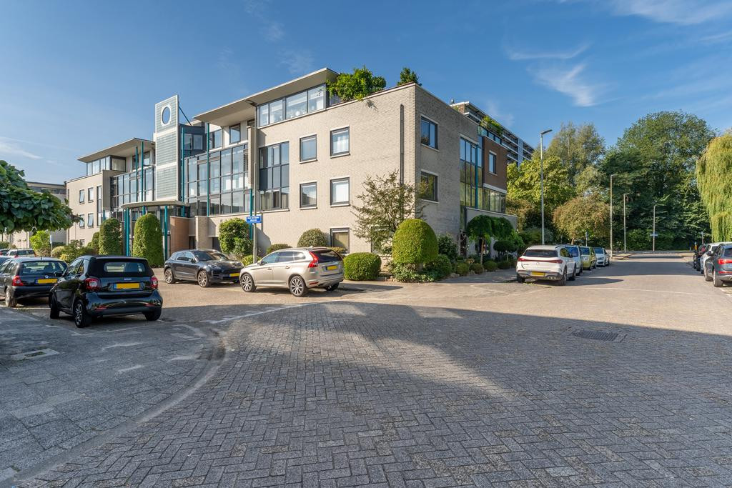 Appartement te koop: Marie van Eijsden-Vinkstraat 9, Rotterdam