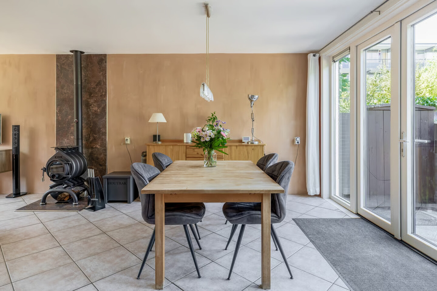 Tussenwoning te koop: Rodaristraat 32, Rotterdam