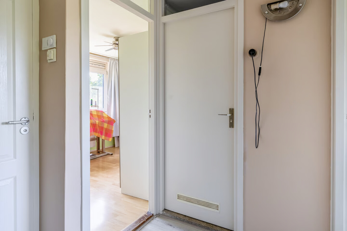 Tussenwoning te koop: Rodaristraat 32, Rotterdam
