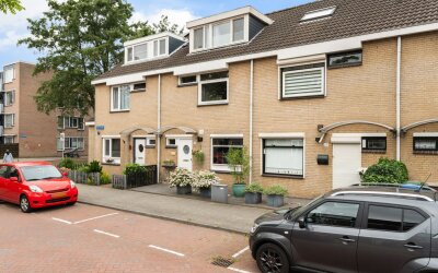 Basrastraat 25
