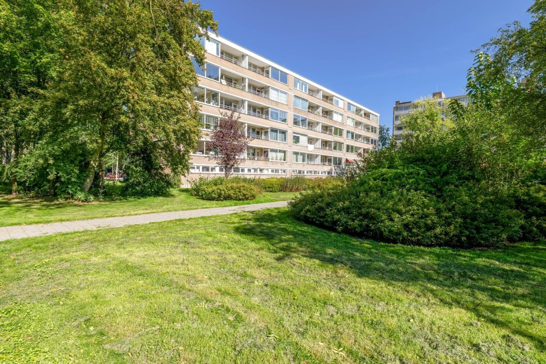 Appartement te koop: Van Bassenstraat 132, Rotterdam