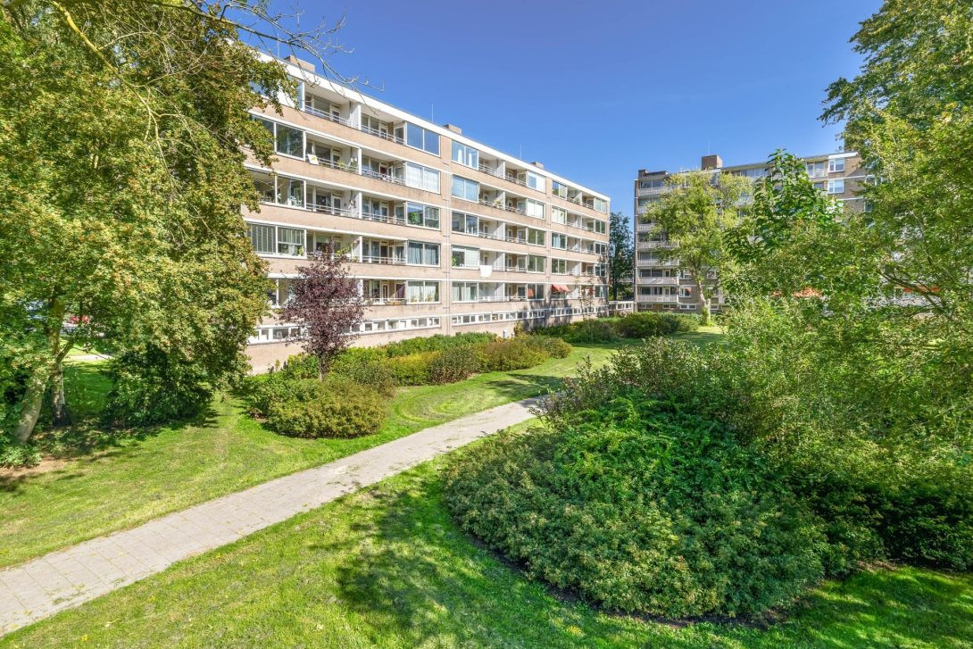 Appartement te koop: Van Bassenstraat 132, Rotterdam