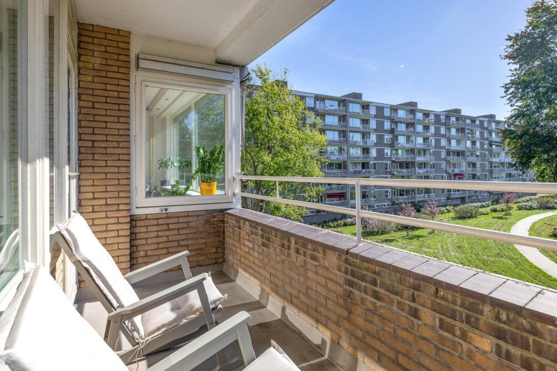 Appartement te koop: Van Bassenstraat 132, Rotterdam