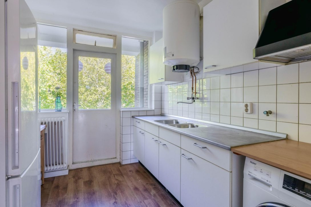 Appartement te koop: Van Bassenstraat 132, Rotterdam