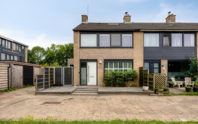 Lentebloem 31