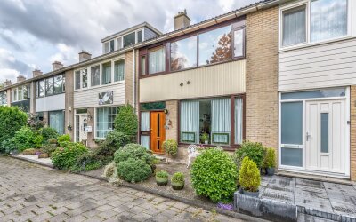 Lentebloem 6