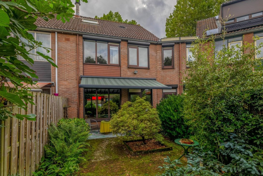 Tussenwoning te koop: Hunze 74, Rotterdam