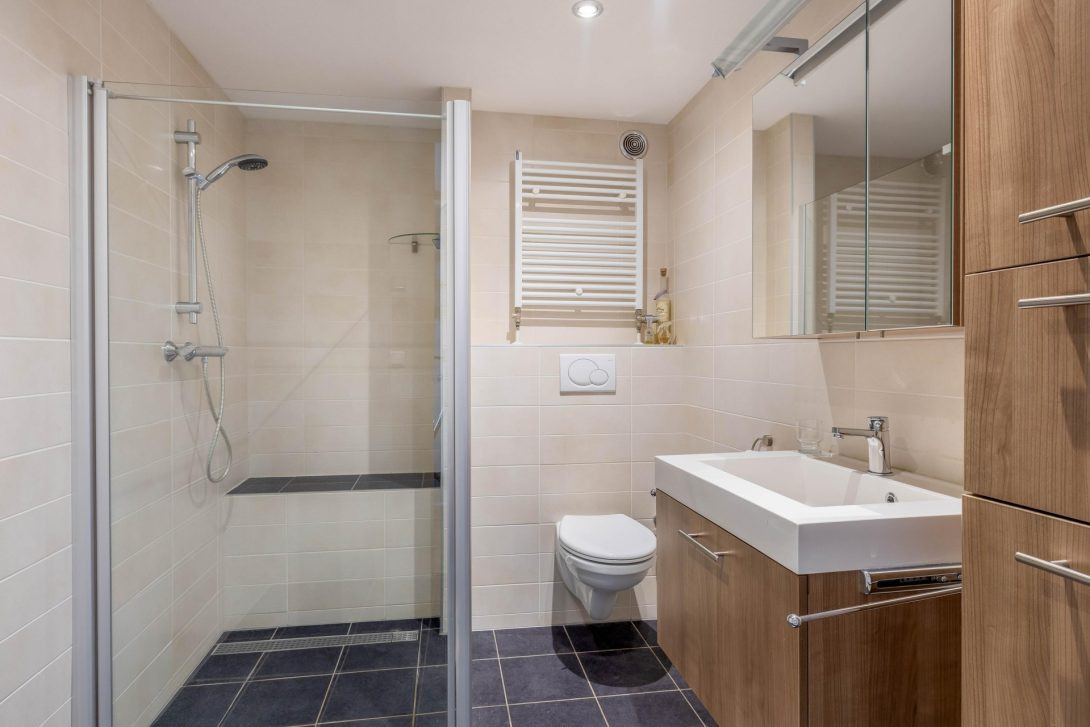 Tussenwoning te koop: Hunze 74, Rotterdam