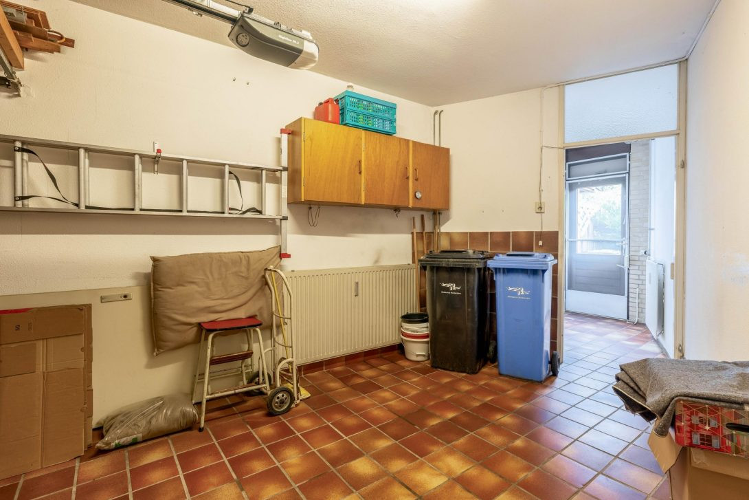 Tussenwoning te koop: Hunze 74, Rotterdam