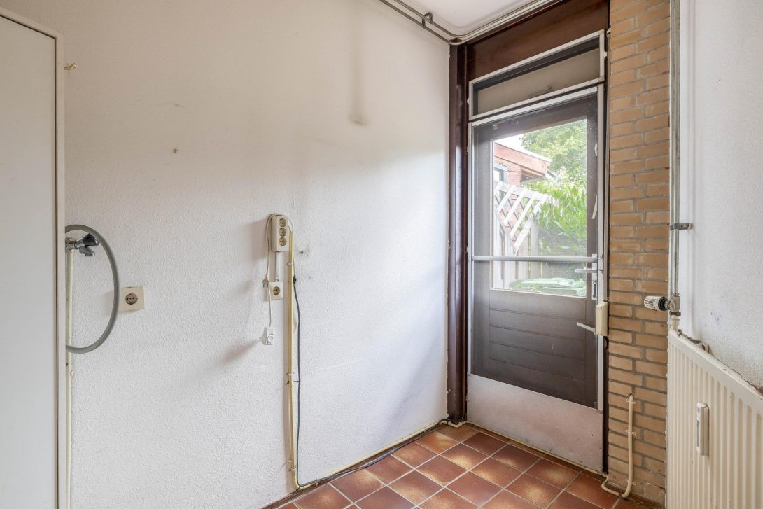 Tussenwoning te koop: Hunze 74, Rotterdam