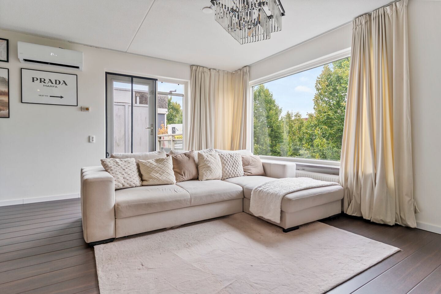 Appartement te koop: Ambachtsplein 197, Rotterdam