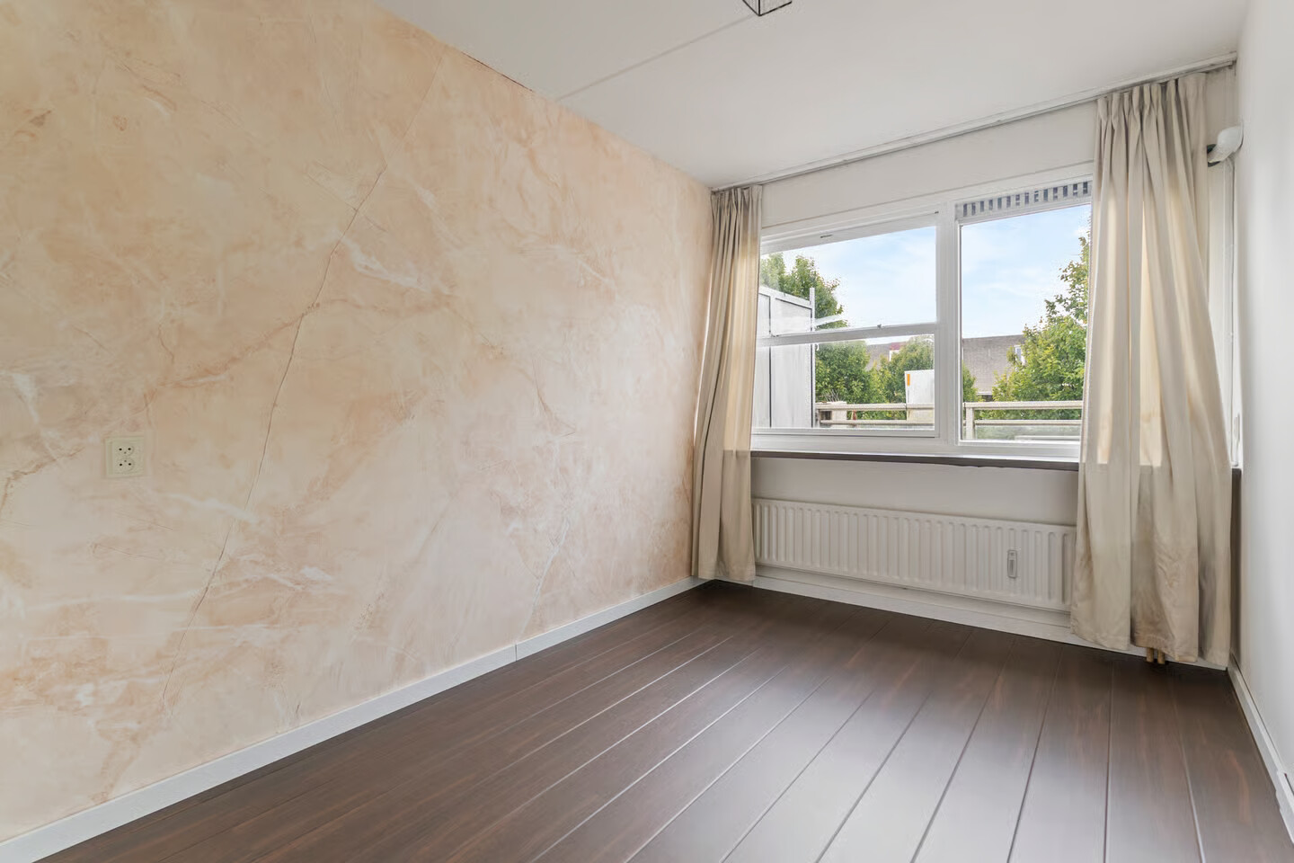 Appartement te koop: Ambachtsplein 197, Rotterdam