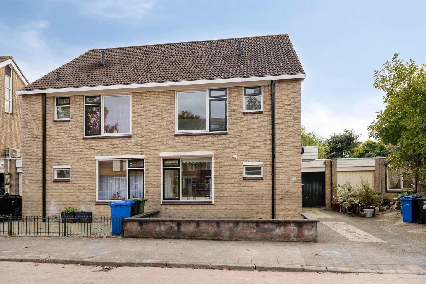 Tussenwoning te koop: Scharster 5, Rotterdam