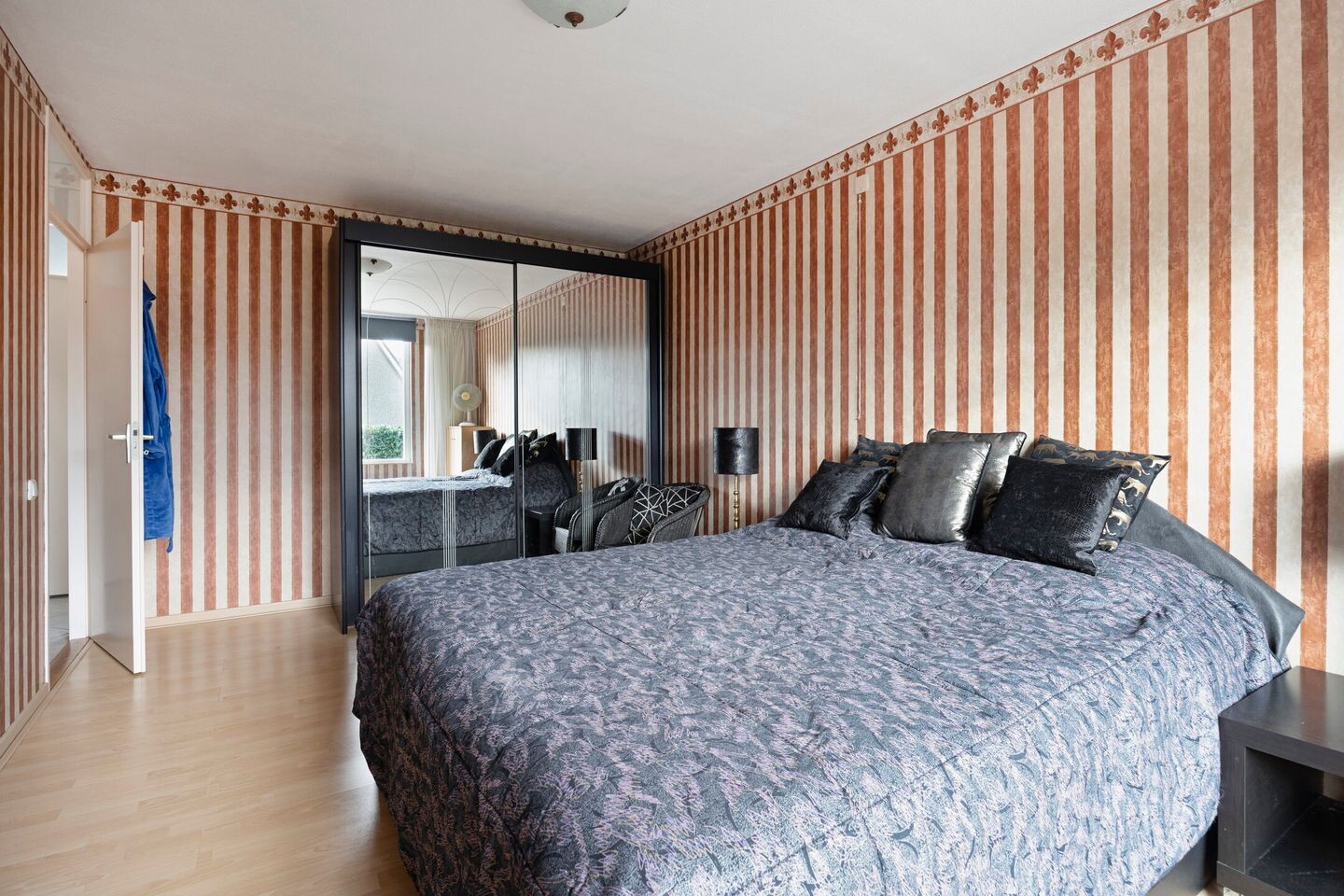 Tussenwoning te koop: Scharster 5, Rotterdam