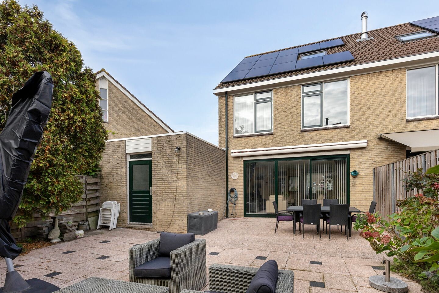 Tussenwoning te koop: Scharster 5, Rotterdam