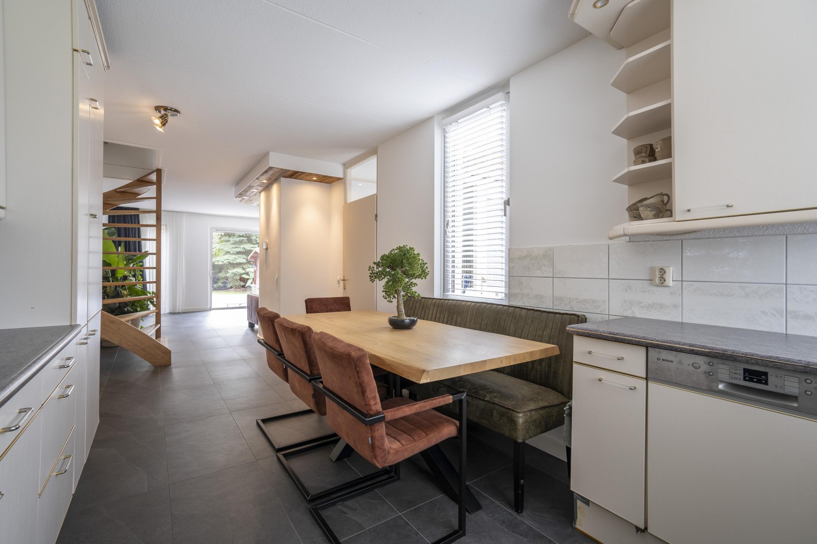 Hoekwoning te koop: Rupsklaver 106, Rotterdam