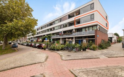 Oranjeboomstraat 56-E