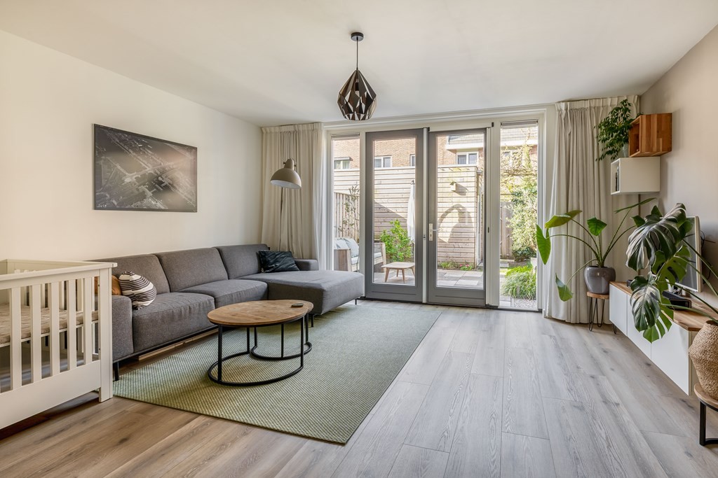 Tussenwoning te koop: Tapstraat 8, Rotterdam