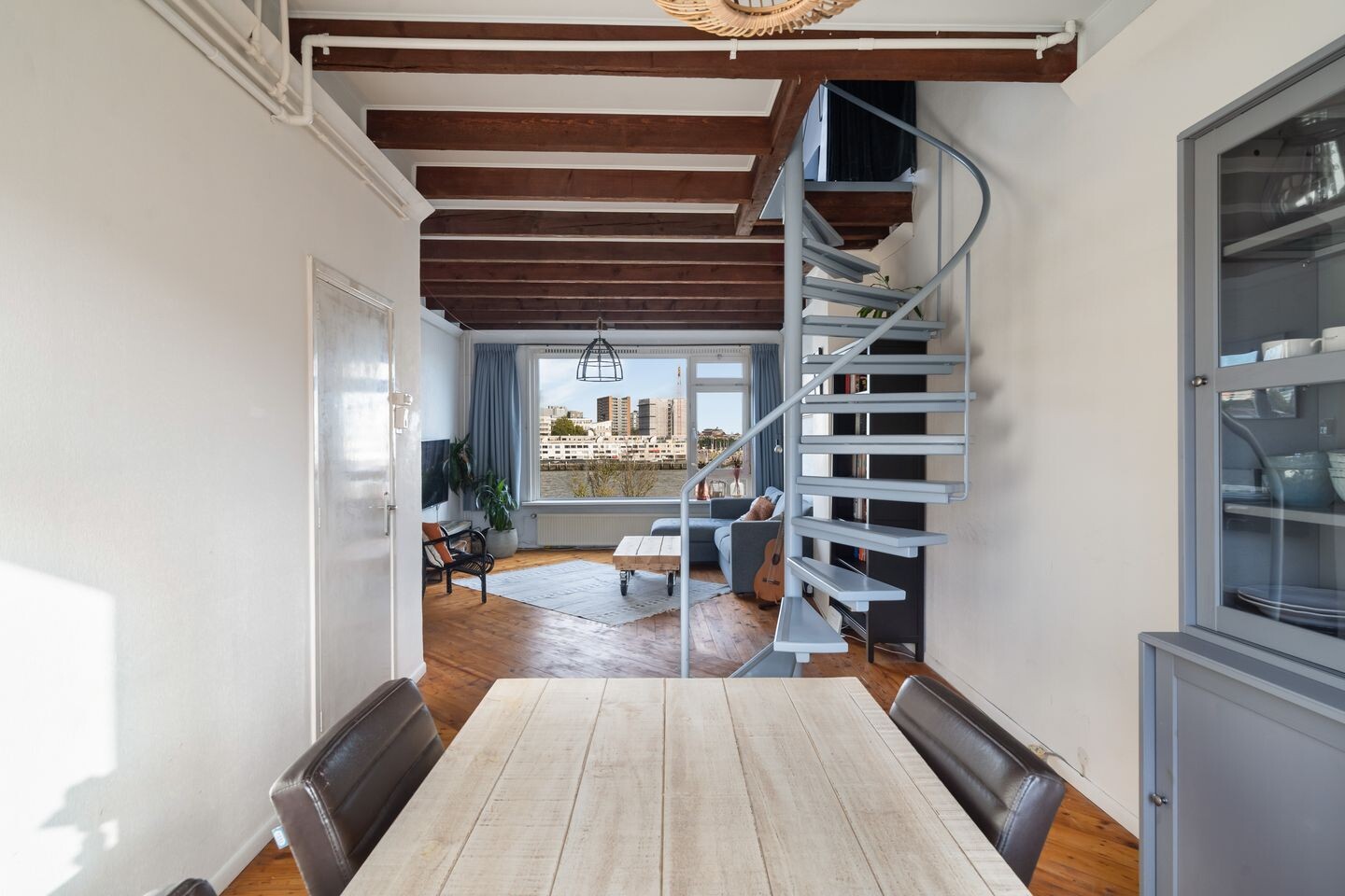 Appartement te koop: Maaskade 27D, Rotterdam