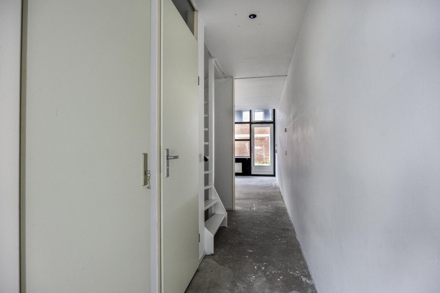 Tussenwoning te koop: Joostingstraat 19, Rotterdam