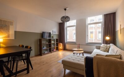 Oeverstraat 13