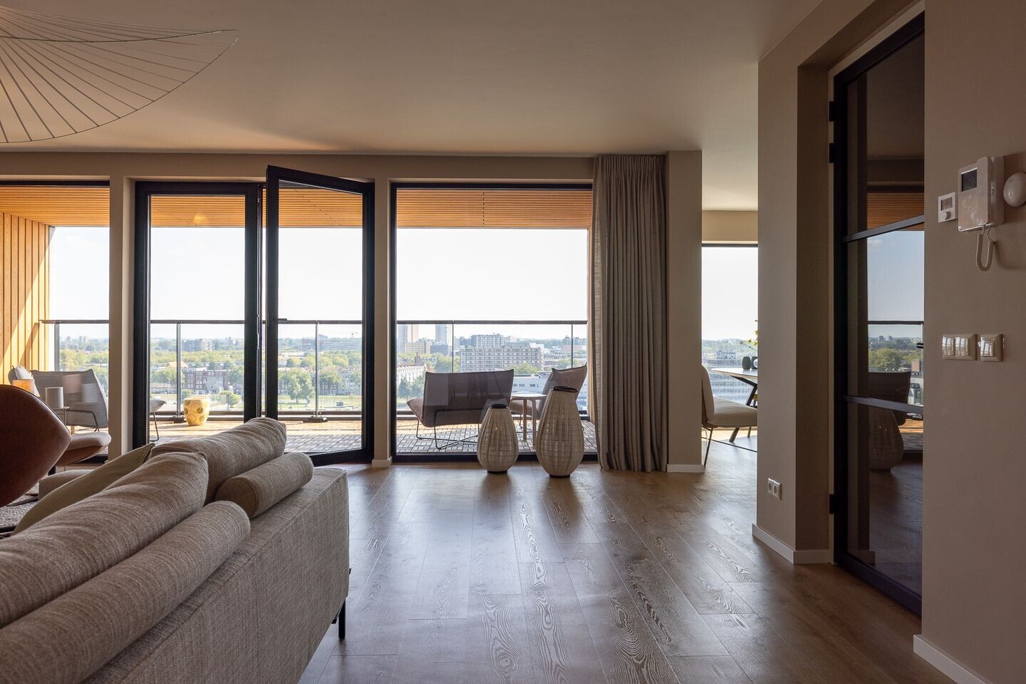 Appartement te koop: Maashaven N.z. 807, Rotterdam