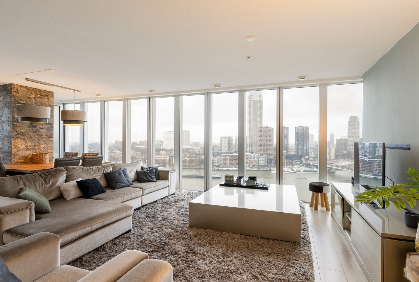 Appartement te koop: Wilhelminakade 323, Rotterdam