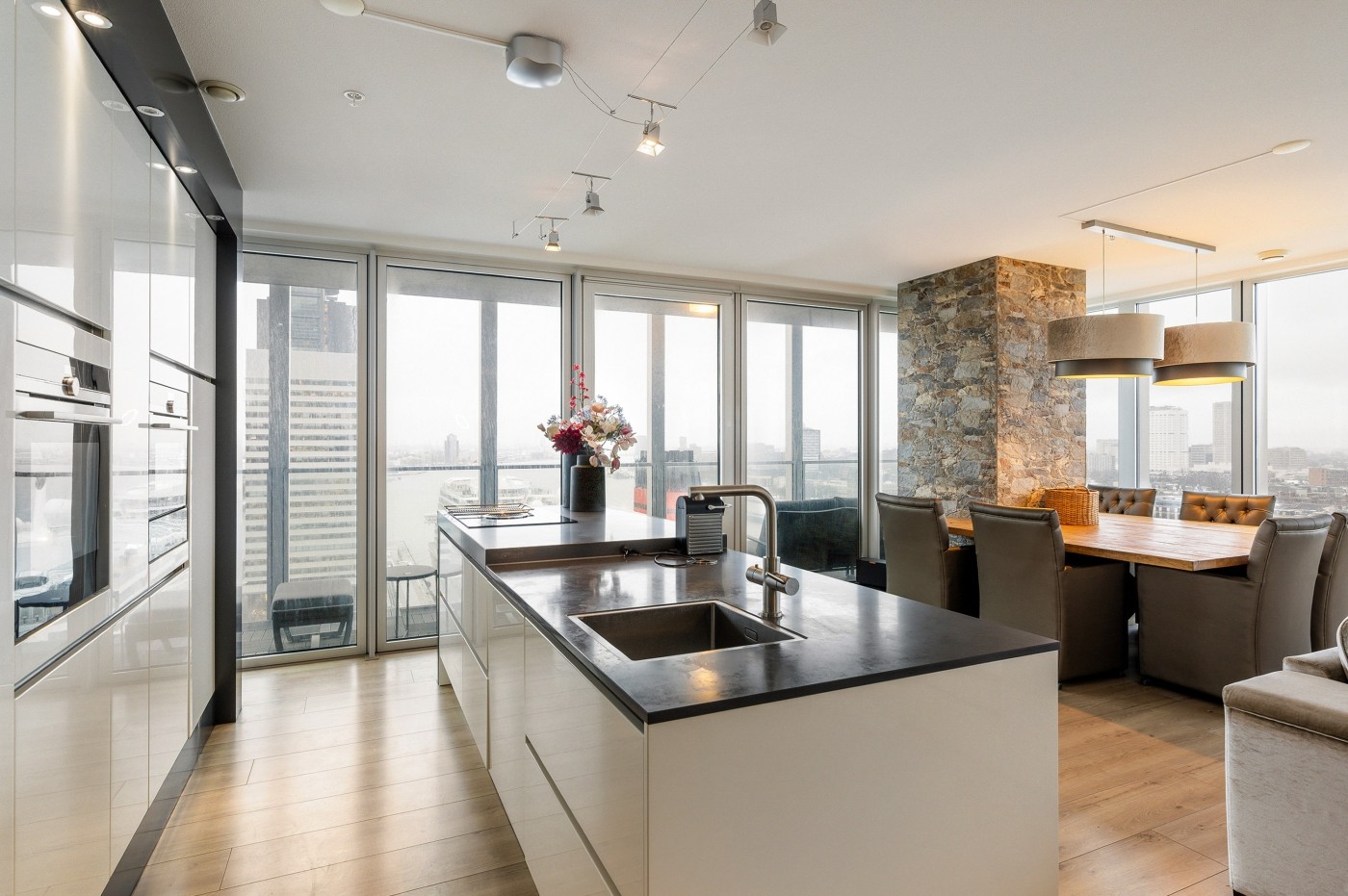 Appartement te koop: Wilhelminakade 323, Rotterdam