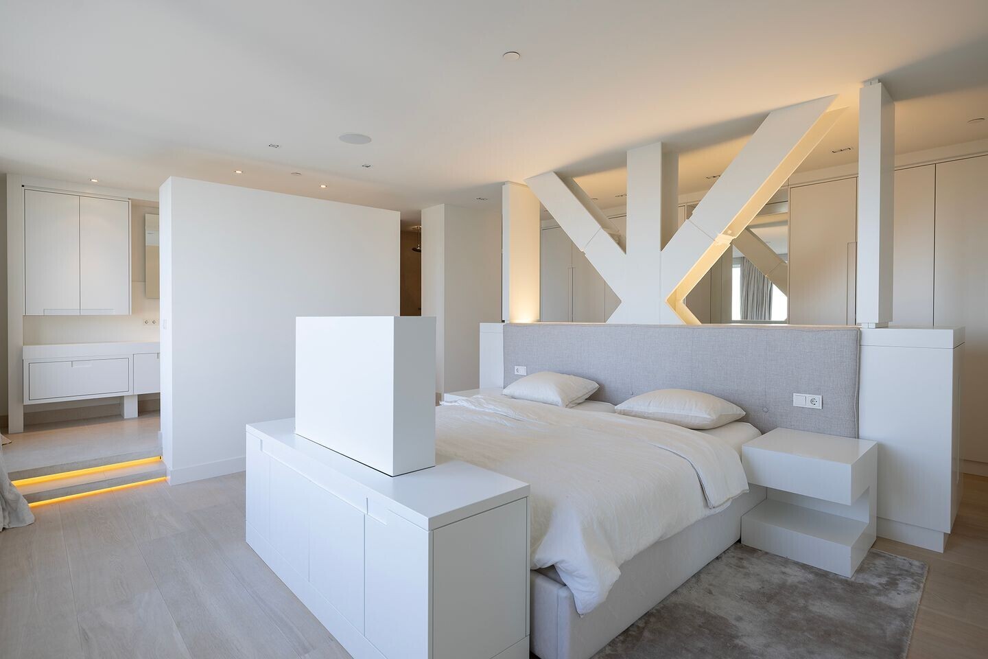 Appartement te koop: Landverhuizersplein 146, Rotterdam