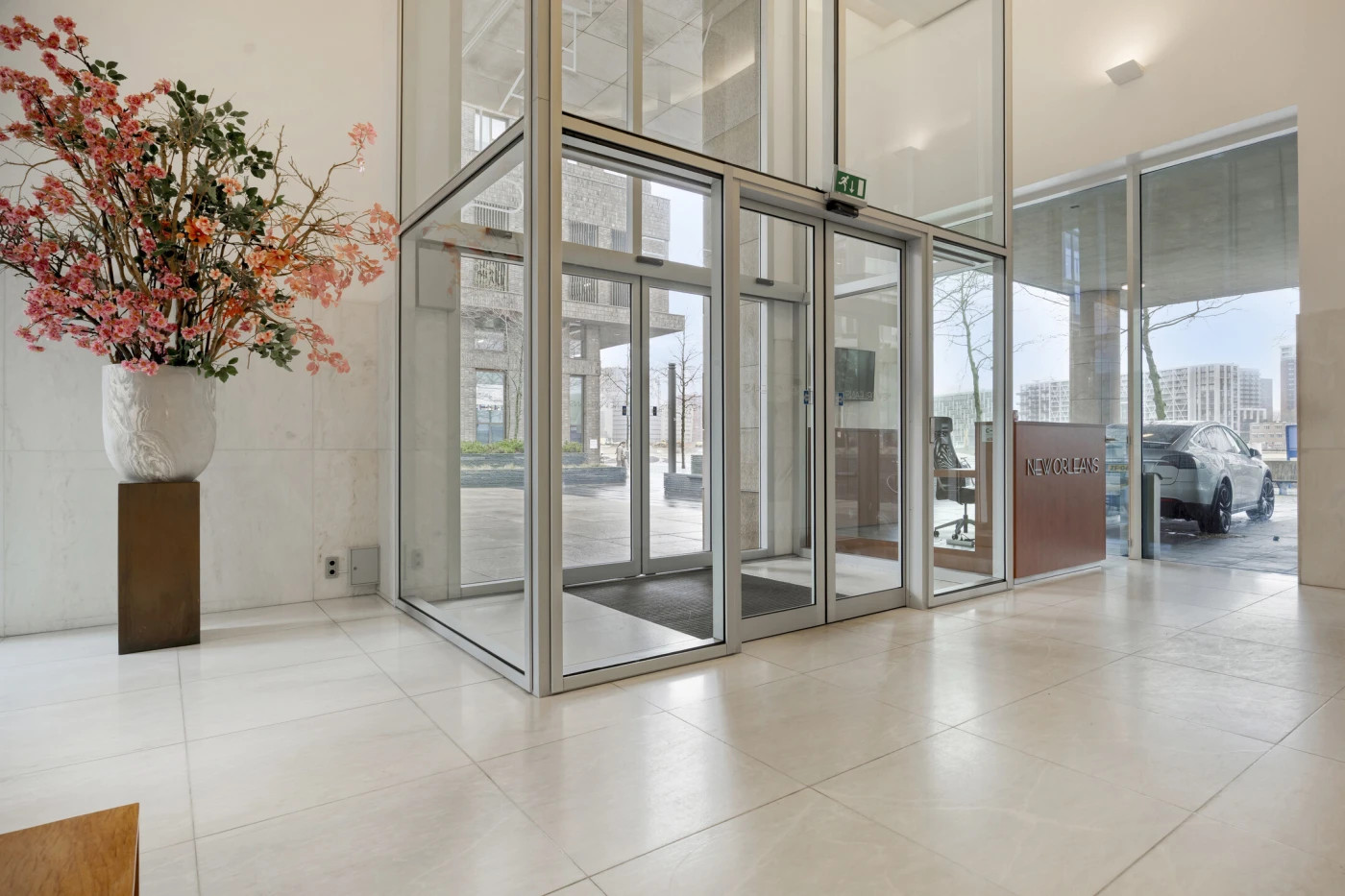 Appartement te koop: Van der Hoevenplein 102, Rotterdam