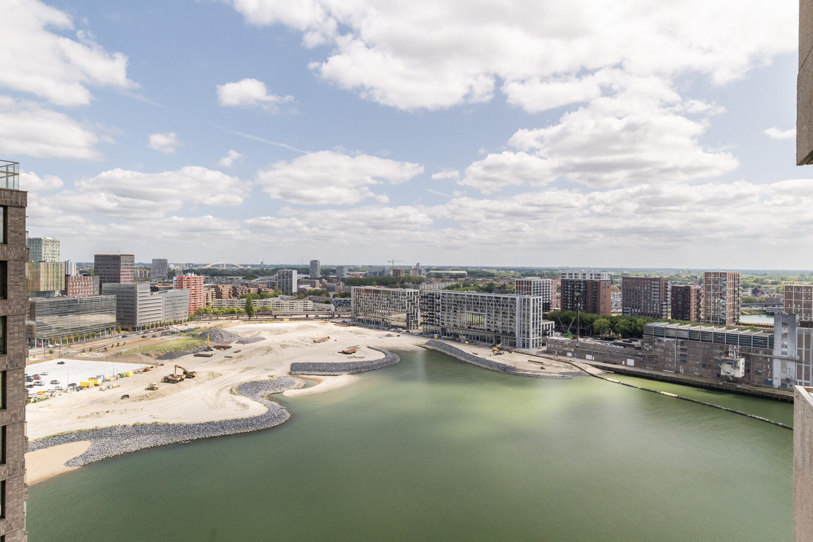 Appartement te koop: Van der Hoevenplein 108, Rotterdam