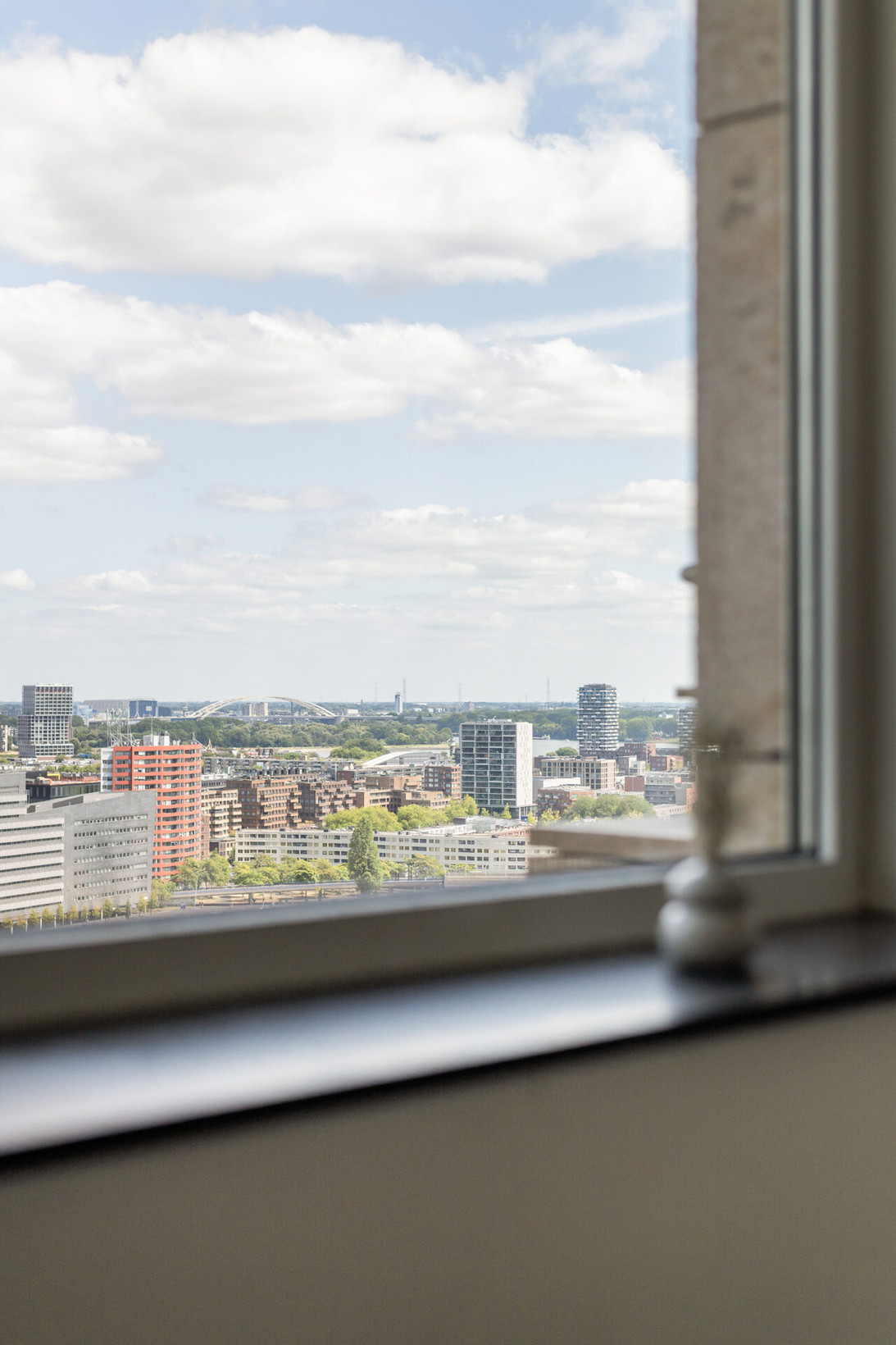 Appartement te koop: Van der Hoevenplein 108, Rotterdam