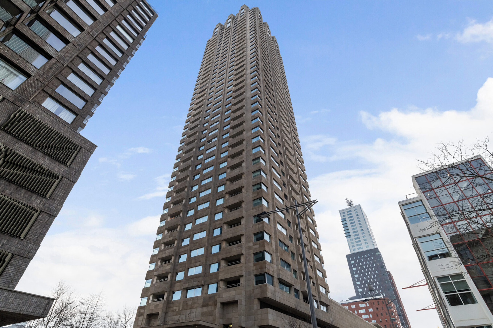 Appartement te koop: Van der Hoevenplein 108, Rotterdam