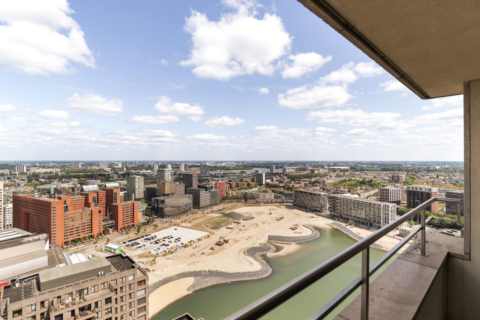 Appartement te koop: Van der Hoevenplein 167, Rotterdam