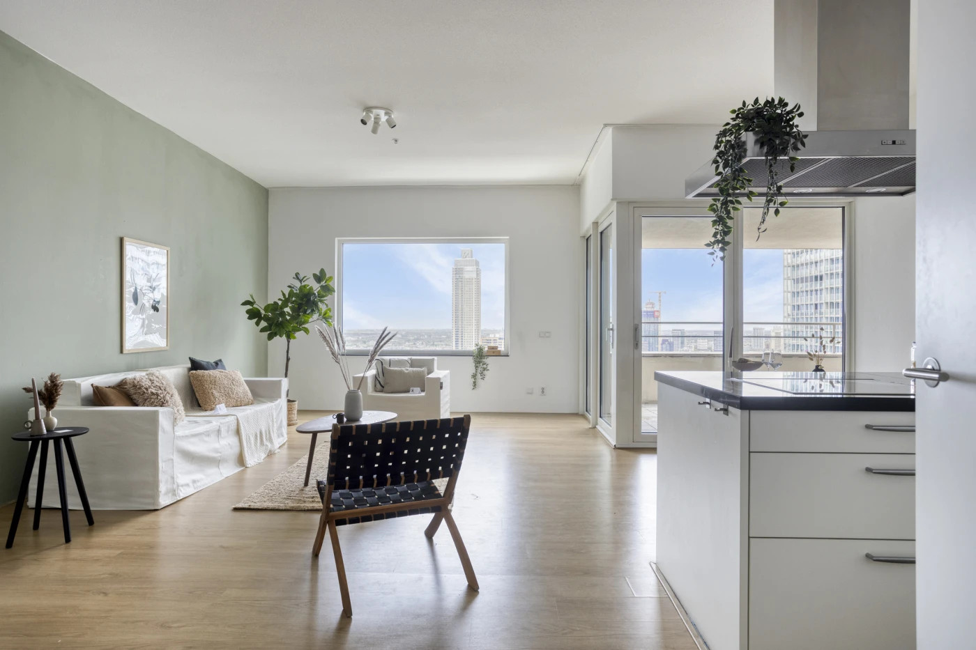Appartement te koop: Van der Hoevenplein 178, Rotterdam